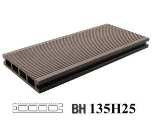 Erstklassige WPC hohl im freien Holzboden 135x25MM A